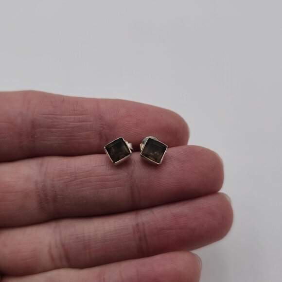 Sterling Silver Square Smoky Quartz Stud Earrings A2896 - Picture 1 of 5